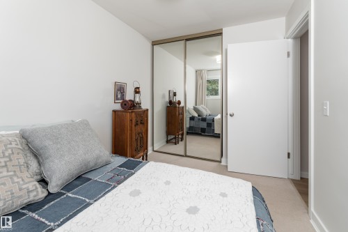 7223 95 Avenue, Edmonton, AB 