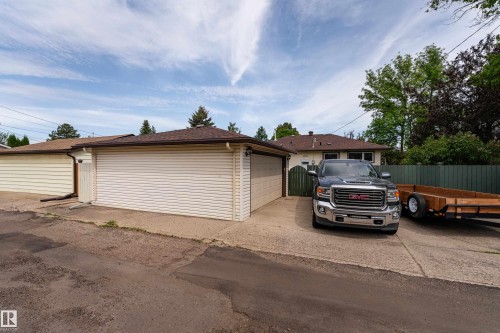 7223 95 Avenue, Edmonton, AB 
