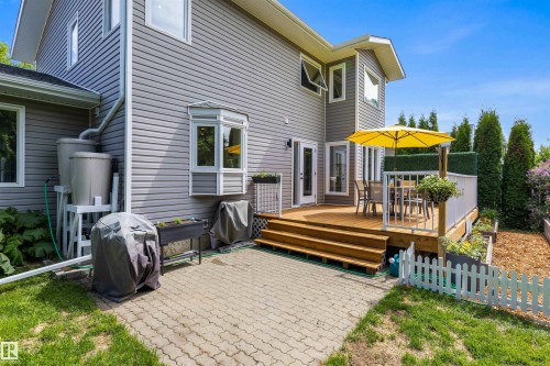 98 Langholm Drive, St. Albert, AB 