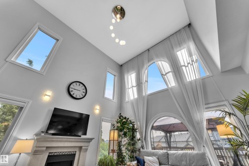 2718 Kirkland Way, Edmonton, AB 