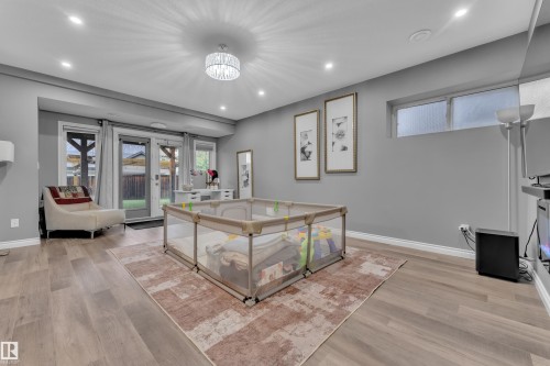 2718 Kirkland Way, Edmonton, AB 