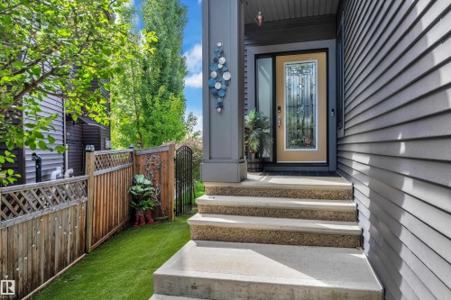 2718 Kirkland Way, Edmonton, AB 