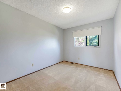 18514 86A Avenue, Edmonton, AB 