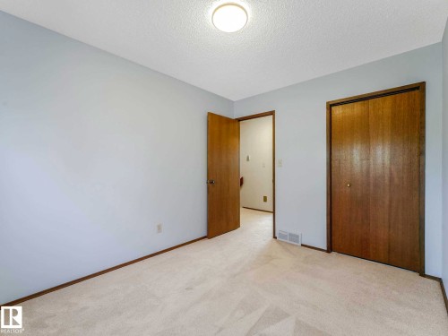 18514 86A Avenue, Edmonton, AB 