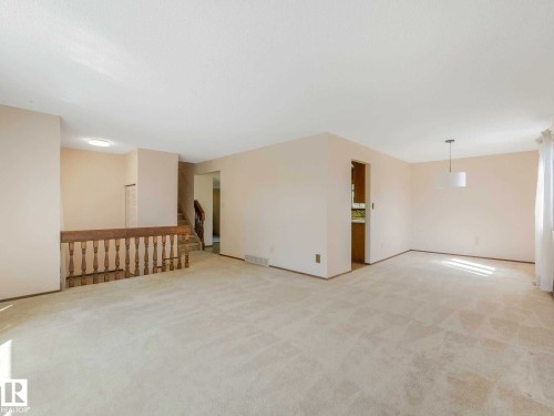 18514 86A Avenue, Edmonton, AB 