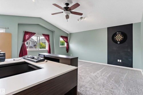 1332 72 Street, Edmonton, AB 