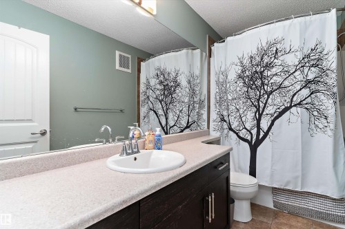 1332 72 Street, Edmonton, AB 