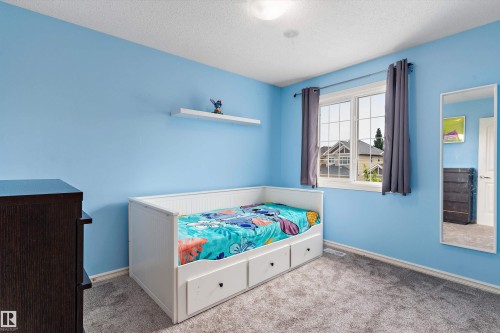 1332 72 Street, Edmonton, AB 