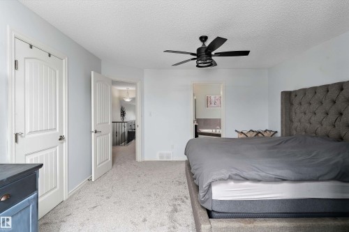 1332 72 Street, Edmonton, AB 