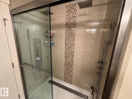 #302 5201 Brougham Dr, Drayton Valley, AB - Indoor Photo Showing Bathroom