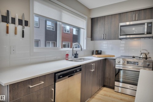 46 1075 Rosenthal Boulevard, Edmonton, AB 