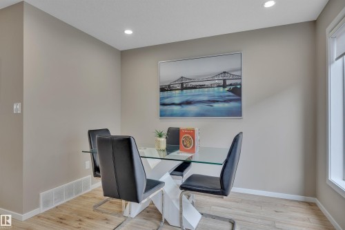 46 1075 Rosenthal Boulevard, Edmonton, AB 