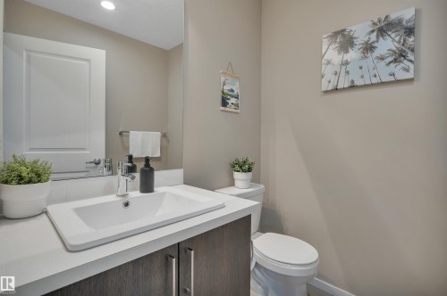 46 1075 Rosenthal Boulevard, Edmonton, AB 
