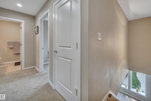 46 1075 Rosenthal Boulevard, Edmonton, AB 