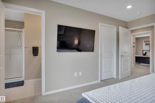 46 1075 Rosenthal Boulevard, Edmonton, AB 