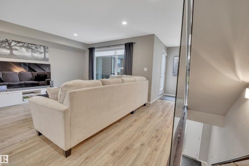 46 1075 Rosenthal Boulevard, Edmonton, AB 