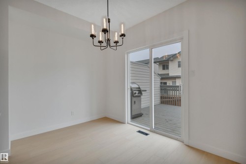 9 843 Youville Drive, Edmonton, AB 