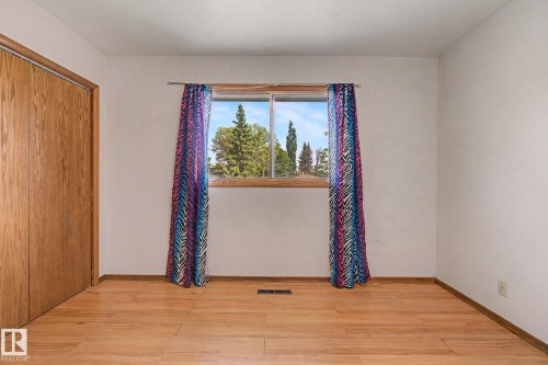 5103 54 Avenue, Stony Plain, AB 