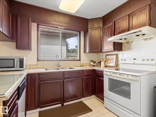 11408 165 Avenue, Edmonton, AB 