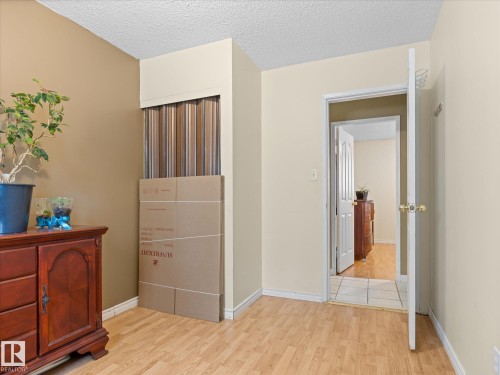 11408 165 Avenue, Edmonton, AB 