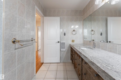7802 132A Avenue, Edmonton, AB 