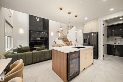 3512 45 Avenue Nw, Beaumont, AB 