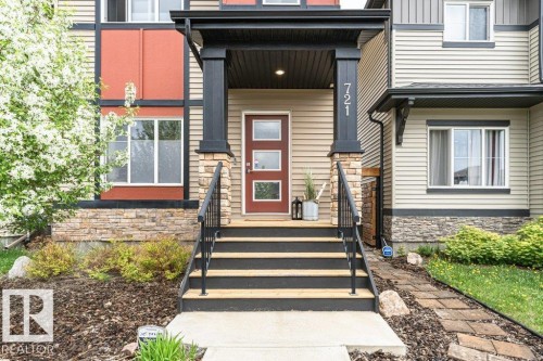 Exterior entry - 721 Berg Loop, Leduc, AB - Outdoor
