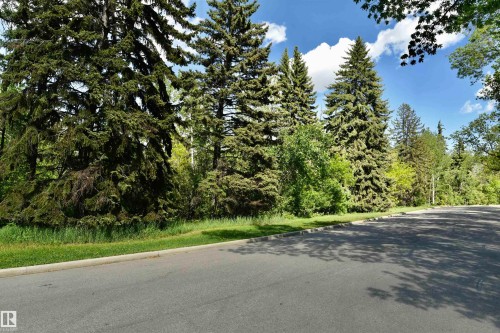 View of street - 6 St George'S Crescent, Edmonton, AB 