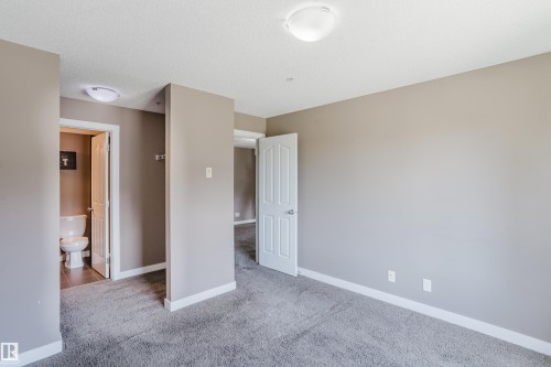 301 11820 22 Avenue, Edmonton, AB 