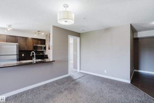 301 11820 22 Avenue, Edmonton, AB 