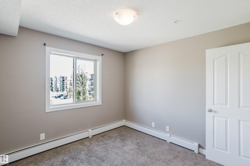 301 11820 22 Avenue, Edmonton, AB 