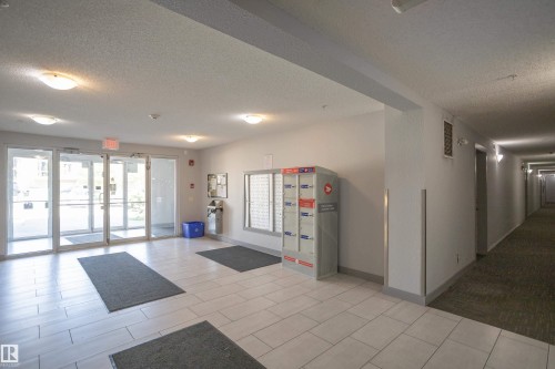 301 11820 22 Avenue, Edmonton, AB 