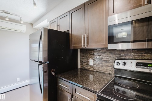 301 11820 22 Avenue, Edmonton, AB 
