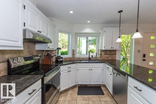 31 Windermere Crescent, St. Albert, AB 