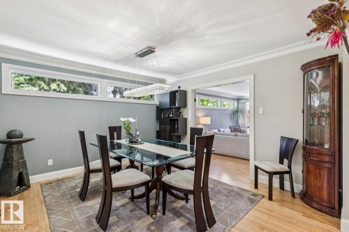 9425 97 Street, Edmonton, AB 