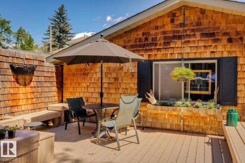 9425 97 Street, Edmonton, AB 
