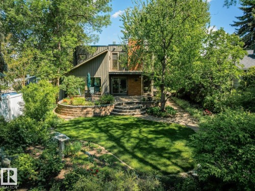 9425 97 Street, Edmonton, AB 