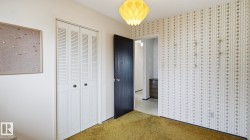 Bedroom - 