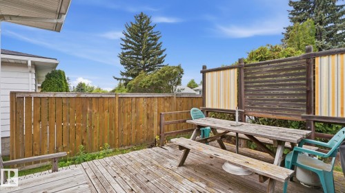 Expansive wood deck with a full privacy fence - 7408 40 Avenue, Edmonton, AB 