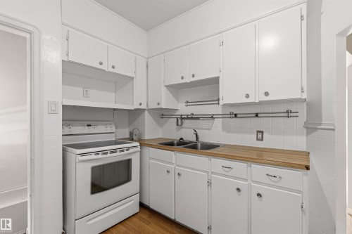 Kitchen - 11417 65 Street, Edmonton, AB 