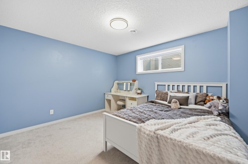 105 James Crescent, St. Albert, AB 
