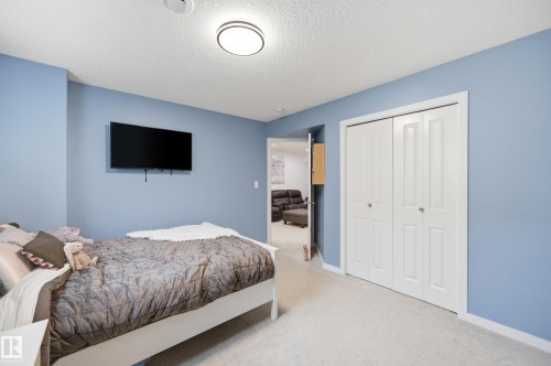 105 James Crescent, St. Albert, AB 