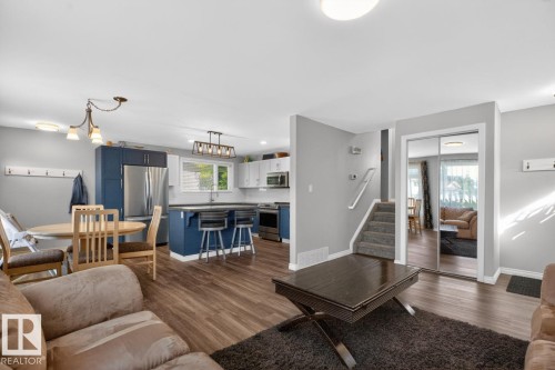152 Warwick Road, Edmonton, AB 