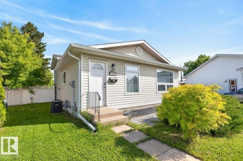 152 Warwick Road, Edmonton, AB 