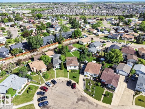 152 Warwick Road, Edmonton, AB 