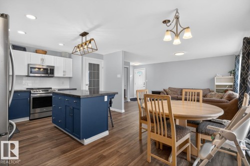 152 Warwick Road, Edmonton, AB 
