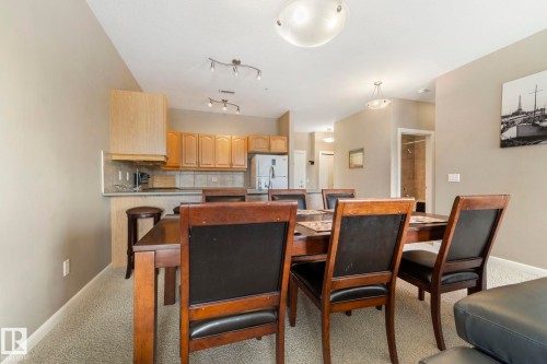 430 160 Magrath Road, Edmonton, AB - Indoor