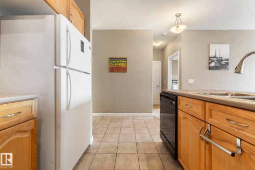 430 160 Magrath Road, Edmonton, AB - Indoor