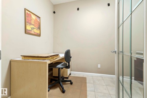 430 160 Magrath Road, Edmonton, AB - Indoor Photo Showing Office