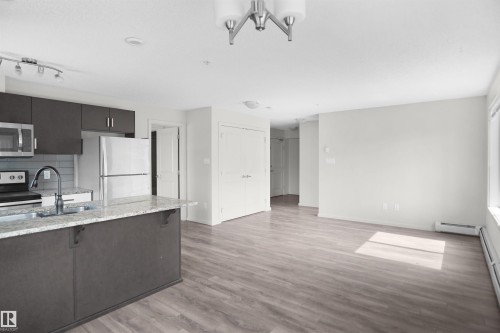 Kitchen - 202 142 Ebbers Boulevard, Edmonton, AB 